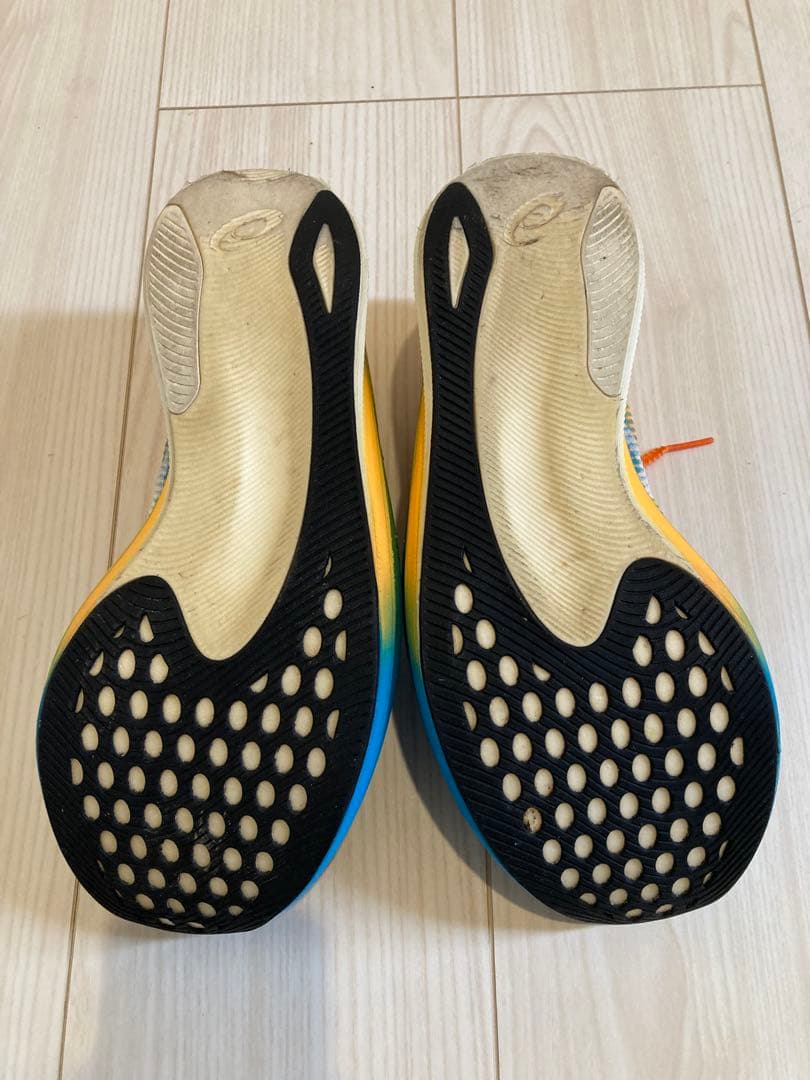 asics メタスピードエッジプラス