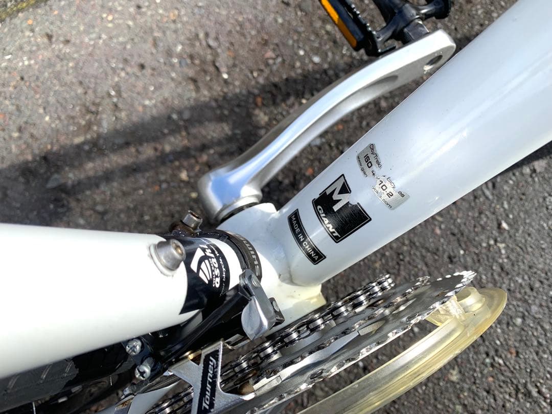 【即乘】送料無料GIANTクロスバイクESCAPE R3M SHIMANO24速