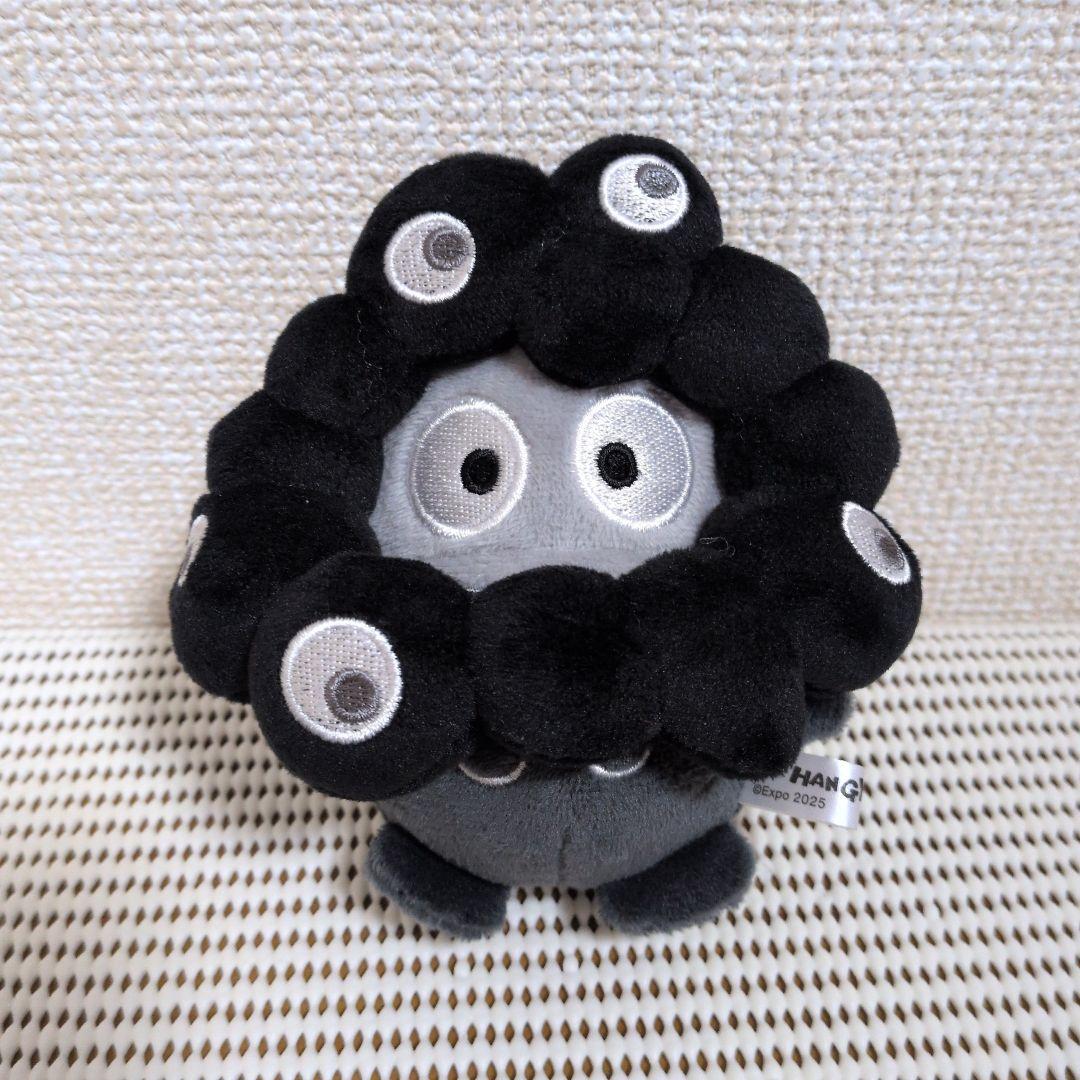 関西万博　ミャクミャクなりきり　サンリオ　ブラック　コンプリート　カラビナ付き