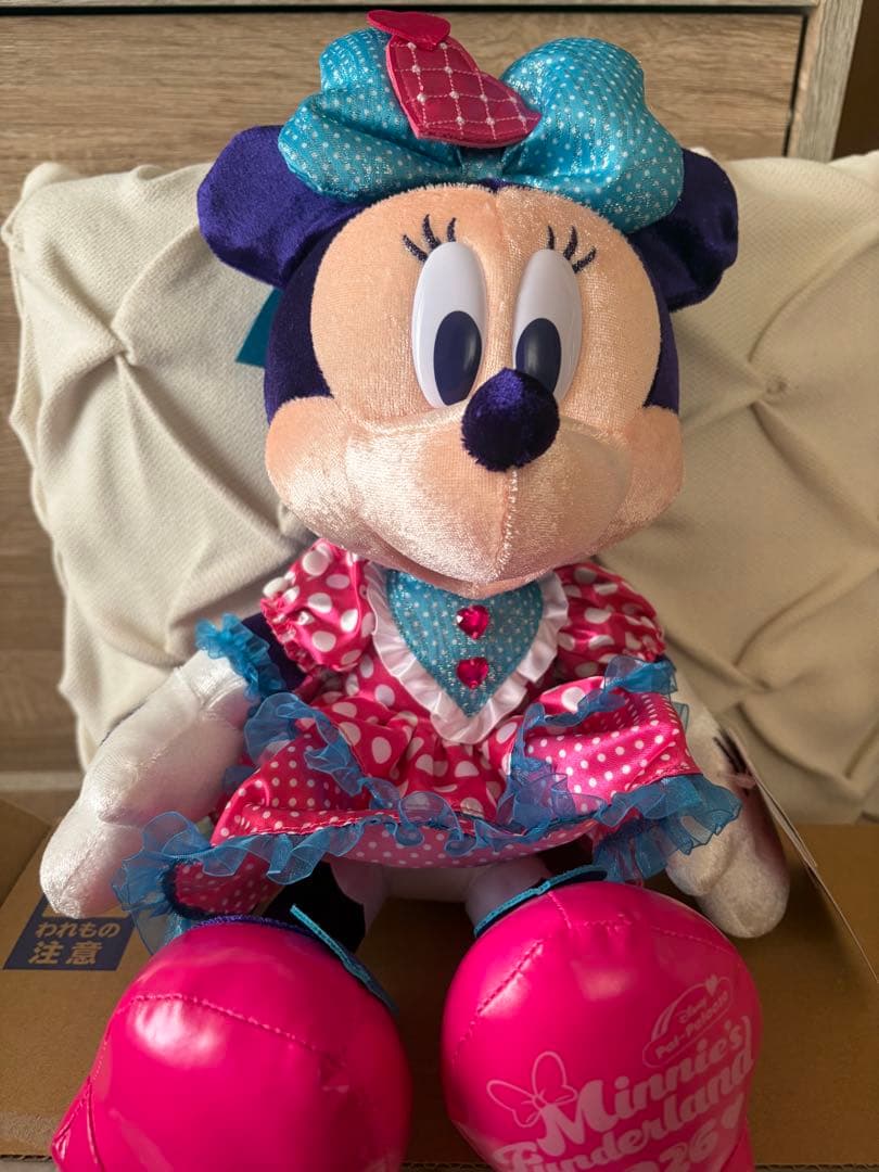 ミニーマウス ぬいぐるみ