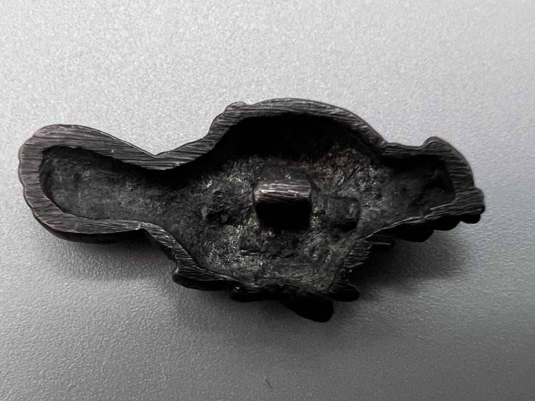 【海】江戸明治金工　鶏　獅子　龍　カニ　５点　金目　手彫　目貫　金銀象嵌　骨董品