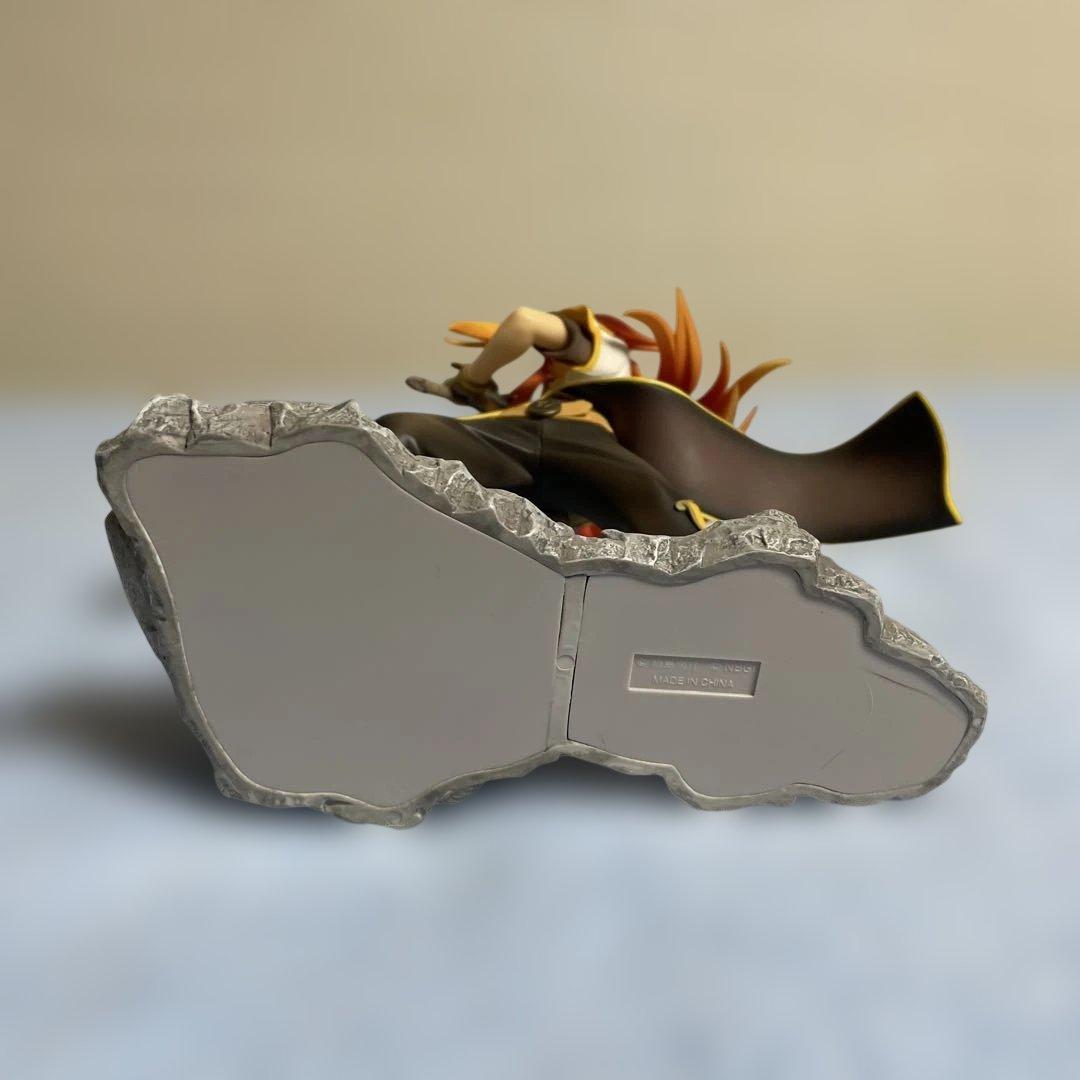 テイルズオブジアビス ルーク・フォン・ファブレ フィギュア