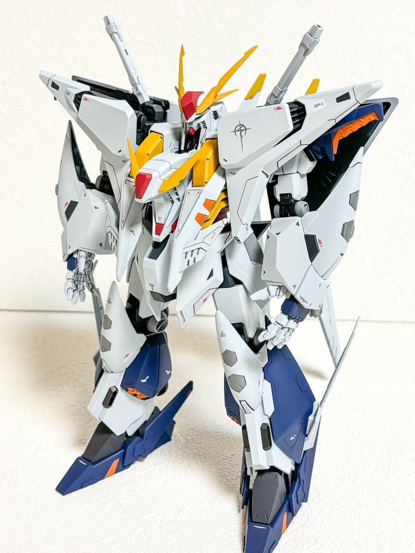 HG Ξガンダム　クスィーガンダム　(ガンダムフェイス) 塗装済み完成品
