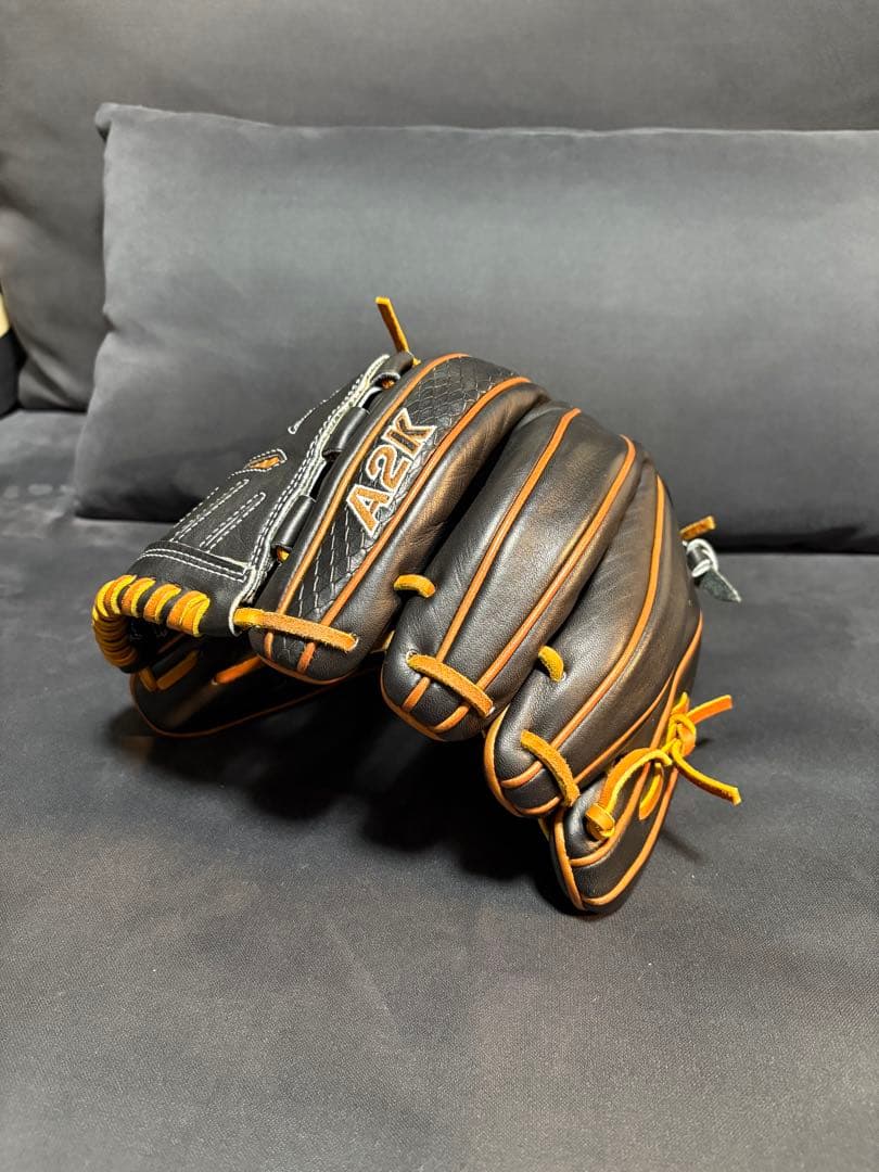 M*k様 【日本未発売】Wilson A2K硬式グローブ 黒/オレンジ