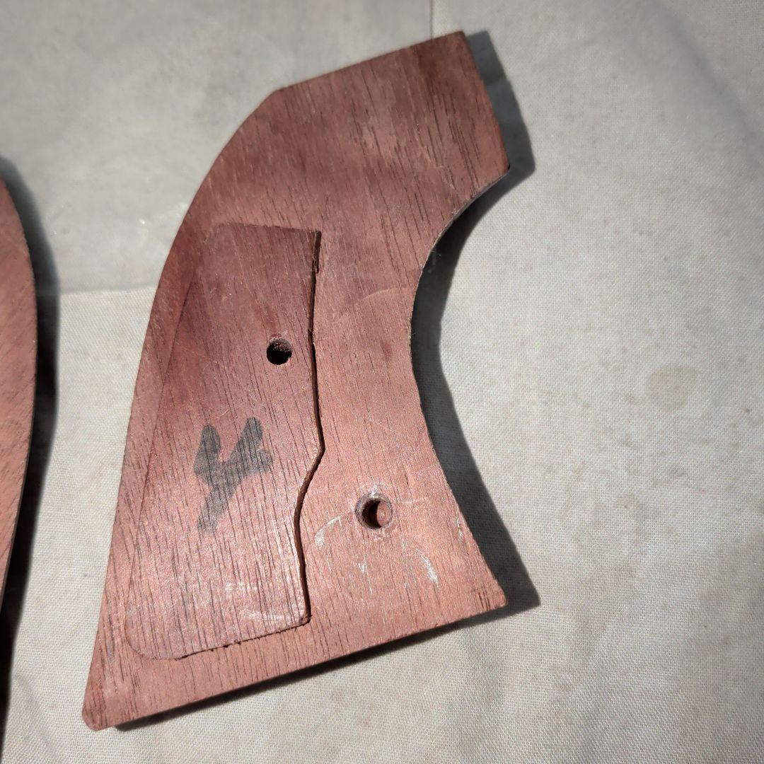 CAROM SHOT 木製グリップ saa用　チェッカリング　リアルウッド