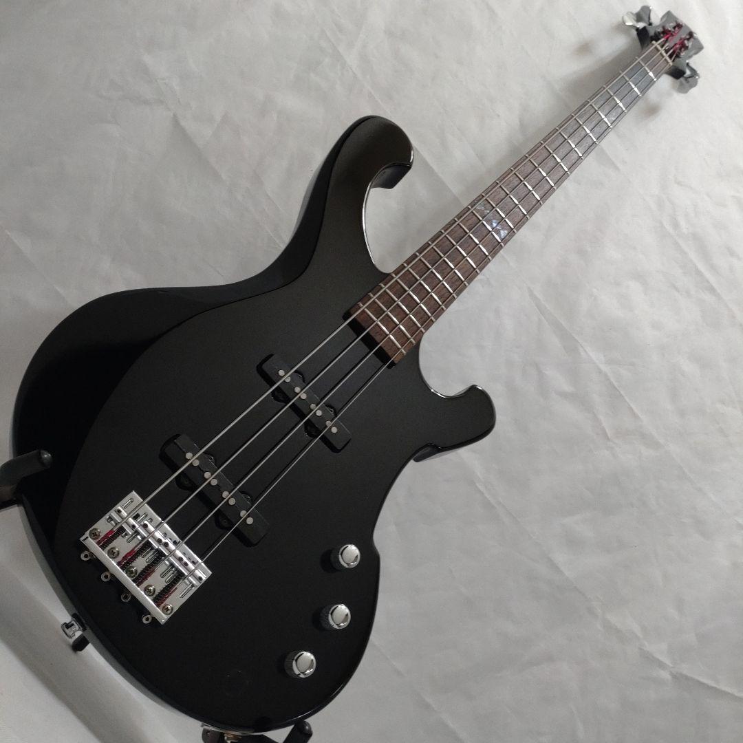 GazettE れいたモデル スルーネック仕様