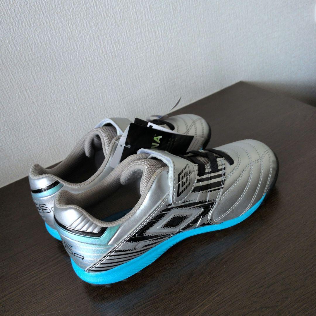【2足セット】21.5 & 22cm umbro GAINA5 サッカーシューズ