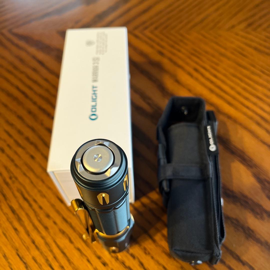 Olight Warrior 3S 懐中電灯 2300ルーメン