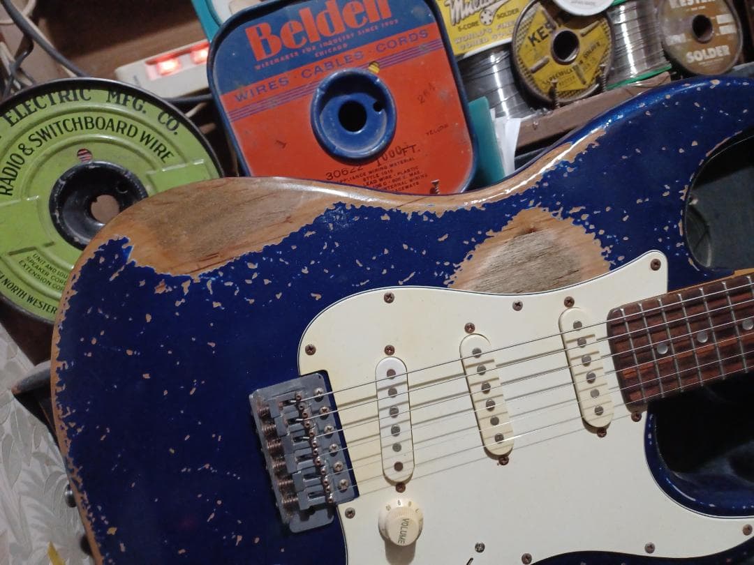 ★Custom Relic JewelBlue Stratocaster ★