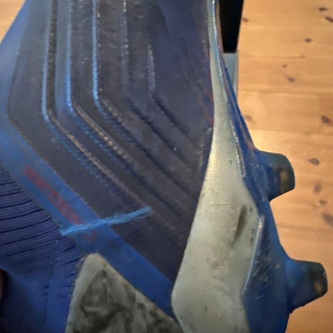 PREDATOR プレデター　19＋FG/AG 27cm