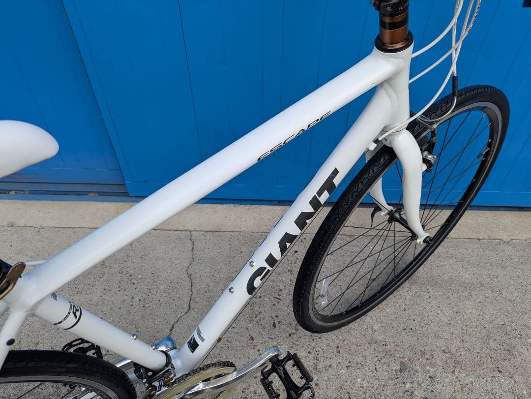 美品　GIANT ESCAPE R3 GIANT クロスバイク 名古屋引取