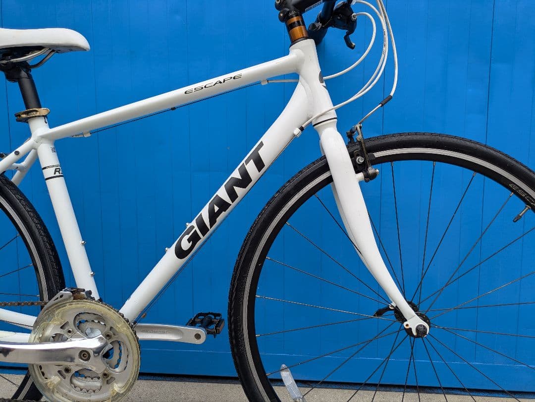 美品　GIANT ESCAPE R3 GIANT クロスバイク 名古屋引取