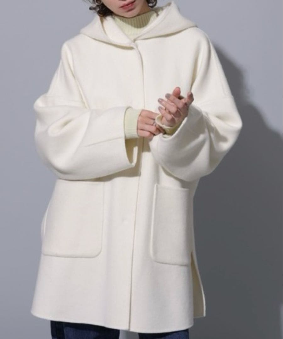 【新品未使用/紙タグ無し】 CADUNE フードリバーコート