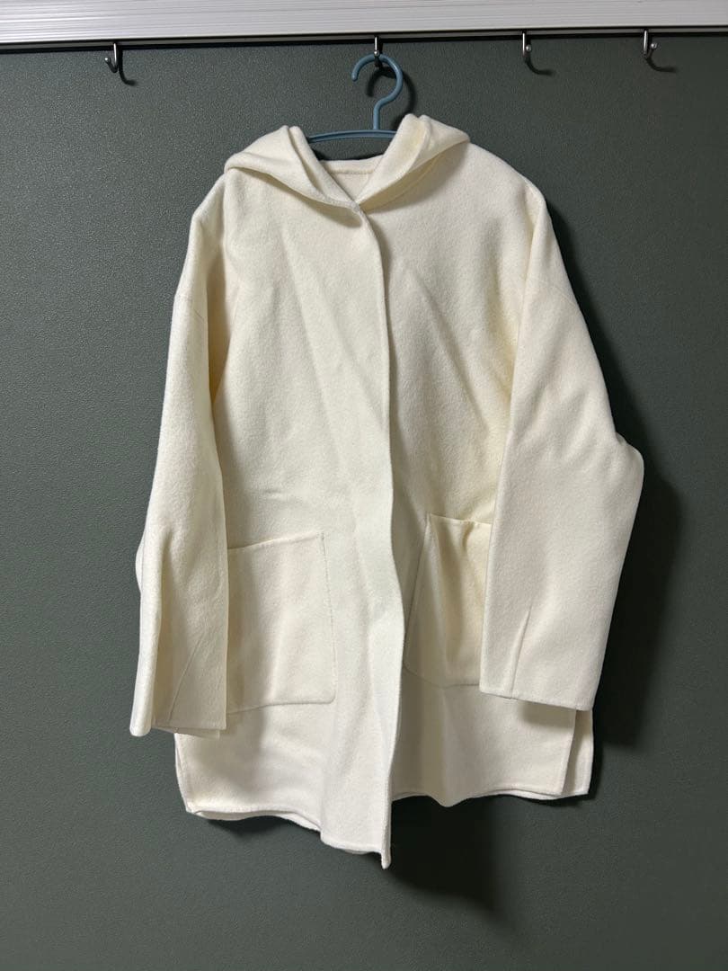 【新品未使用/紙タグ無し】 CADUNE フードリバーコート