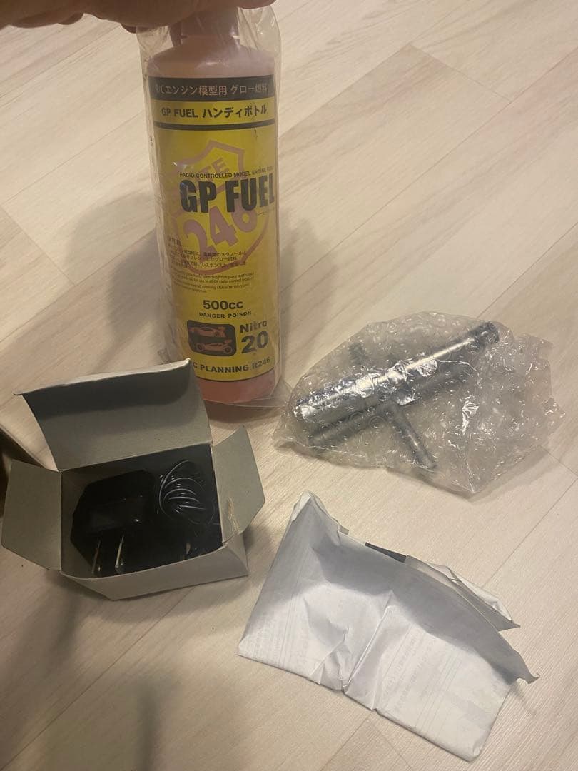 ※ジャンク品 ガソリンエンジン RCカー 調整可能サスペンション