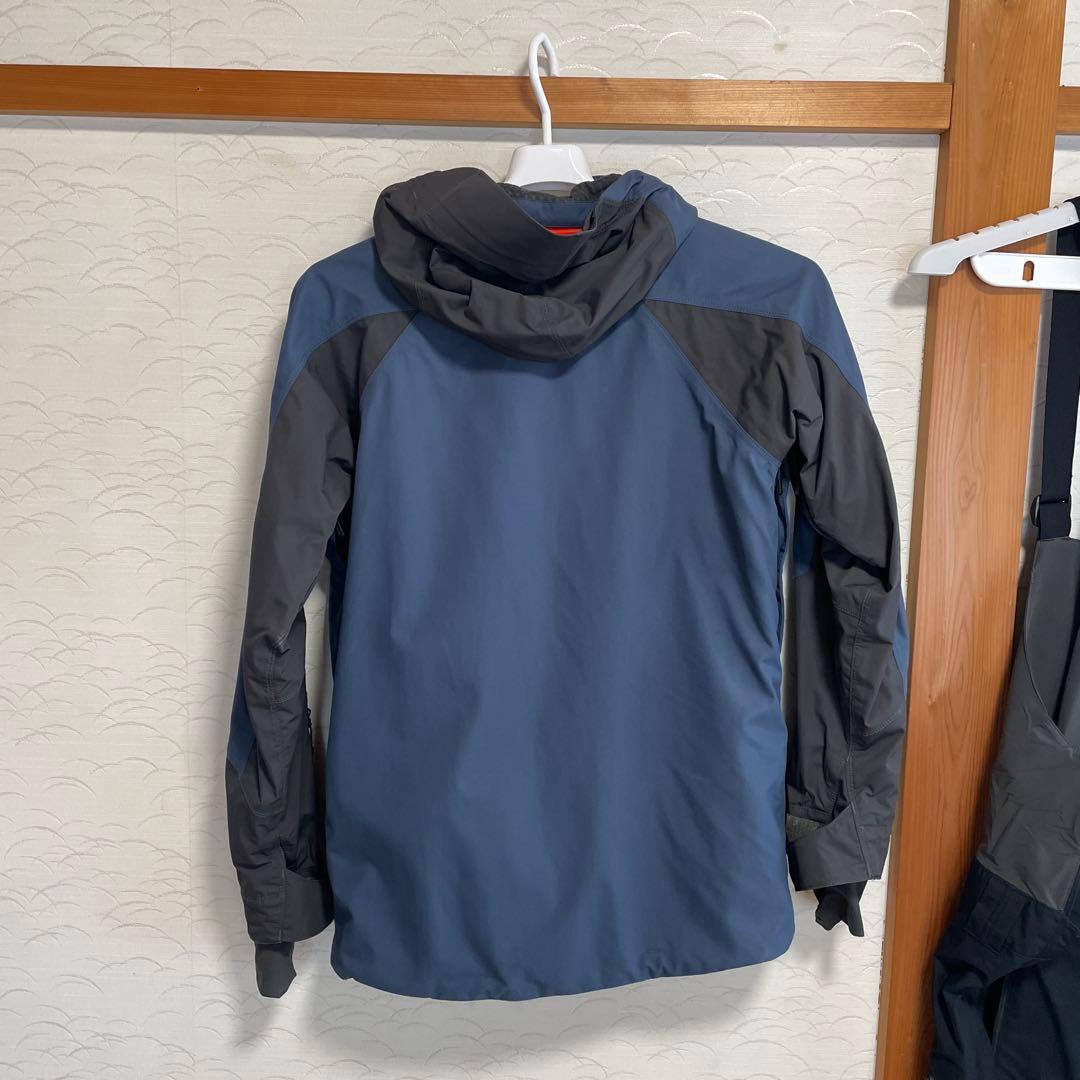 マウンテンハードウェア/ファイヤウォール上下