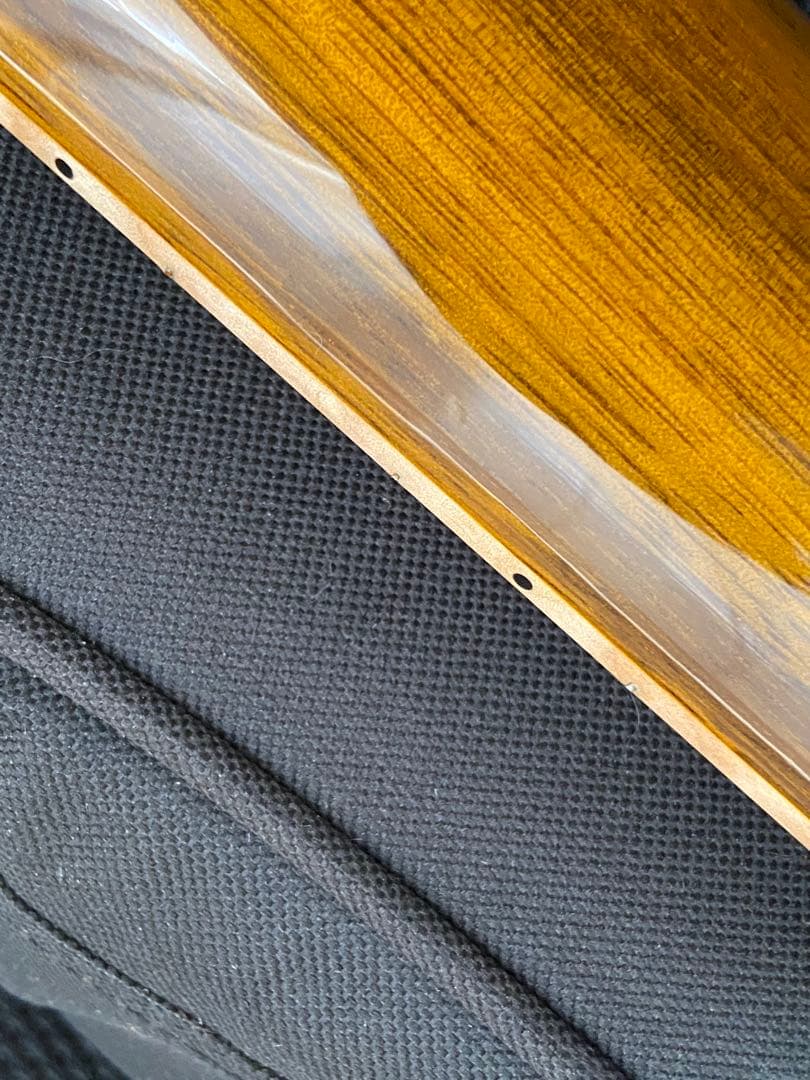 kiesel Vader 8弦 ヘッドレスギター