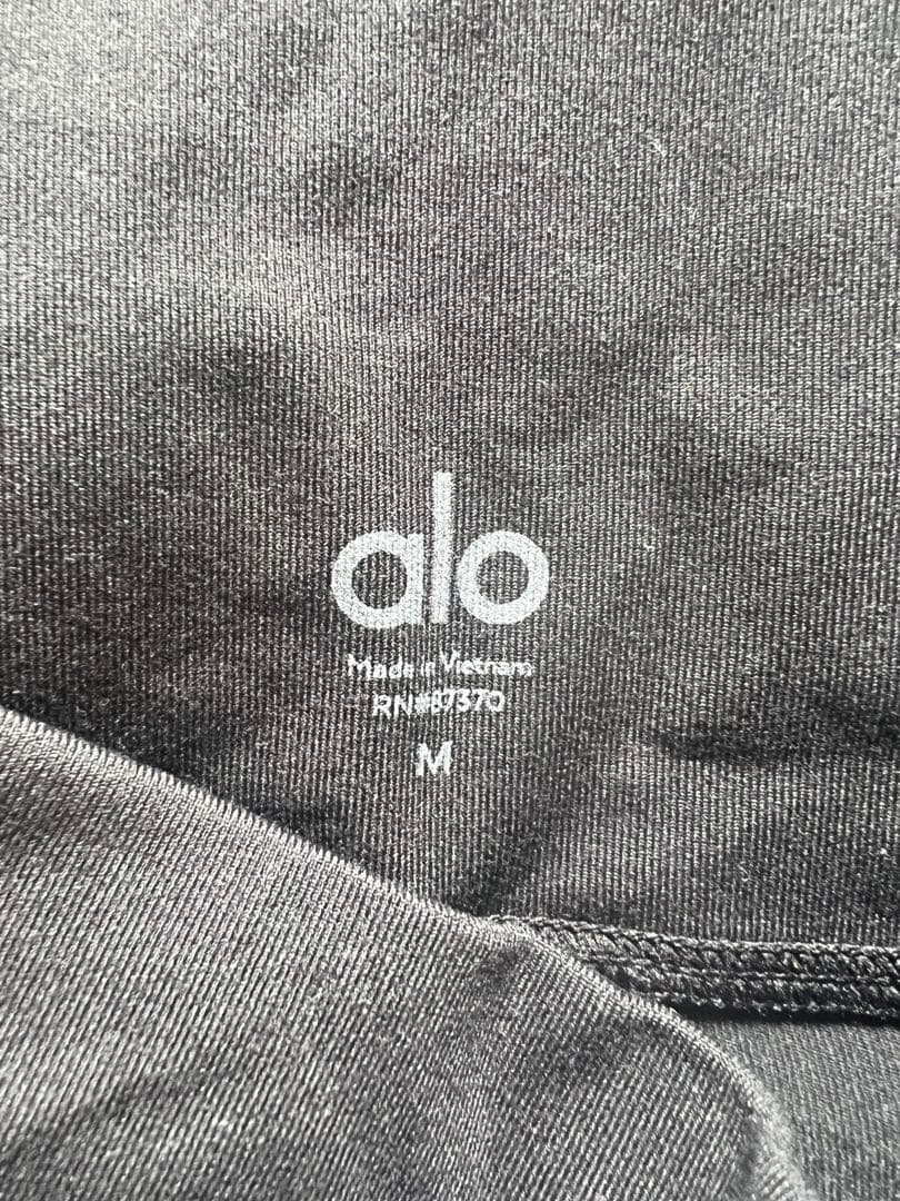 alo 7\" High-Waist Biker Short ブラック