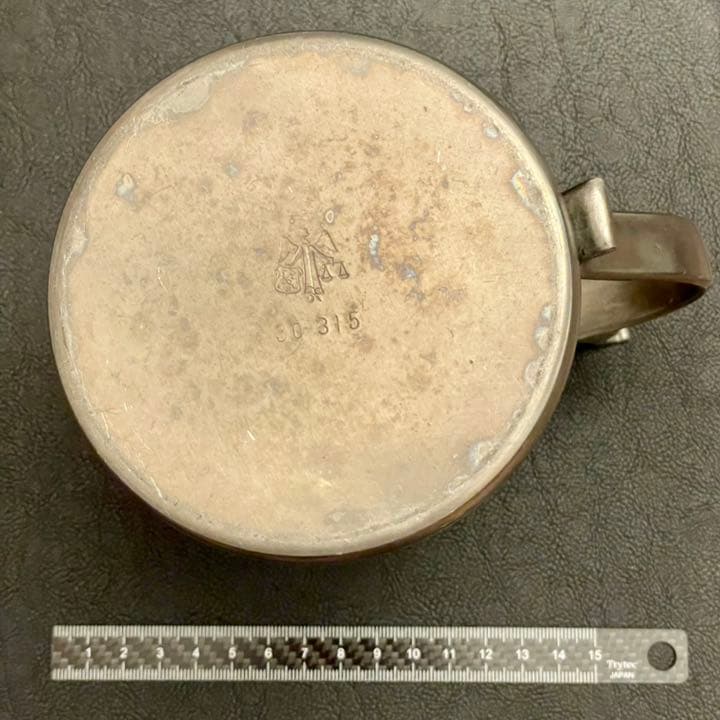 ポルシェ　錫製ビアジョッキ