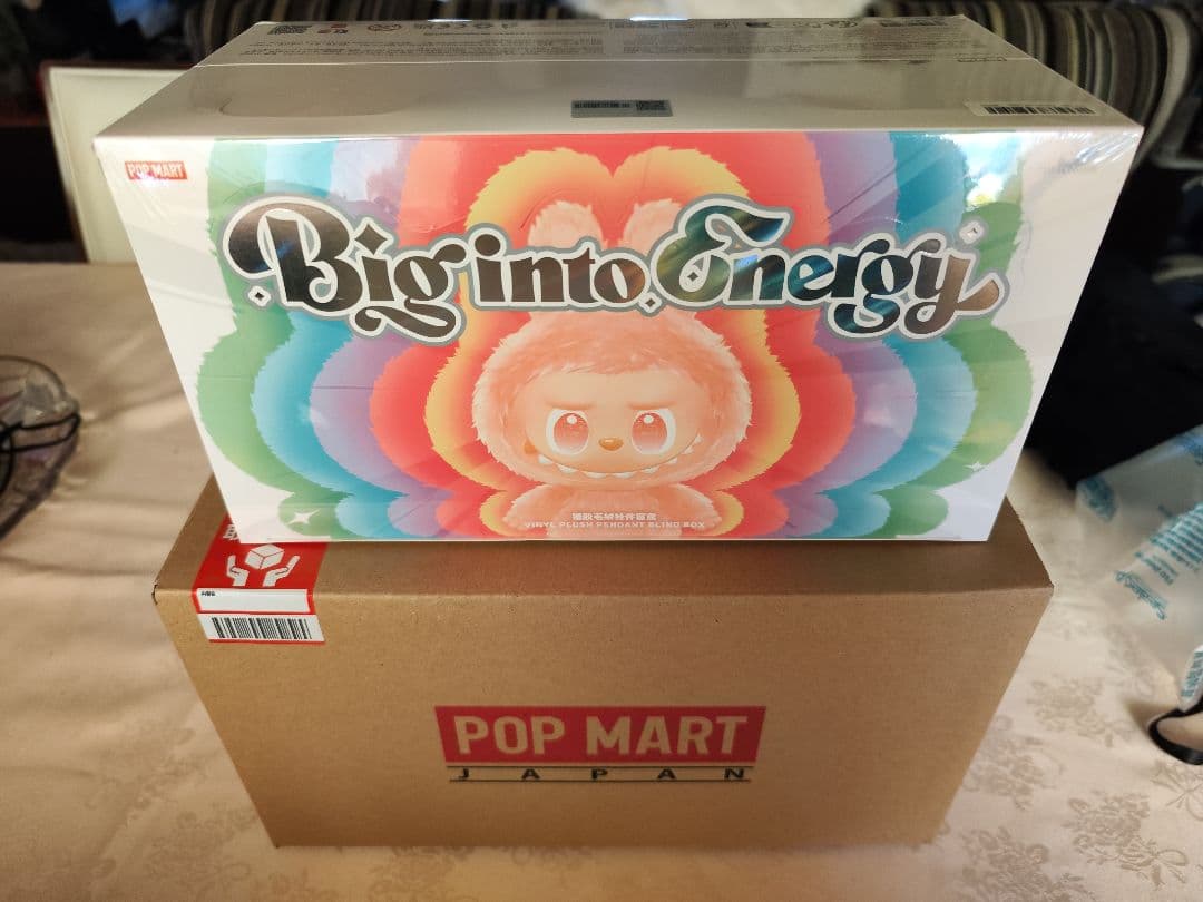 Labubu Big into Energy アソートBOX 未開封ラブブ