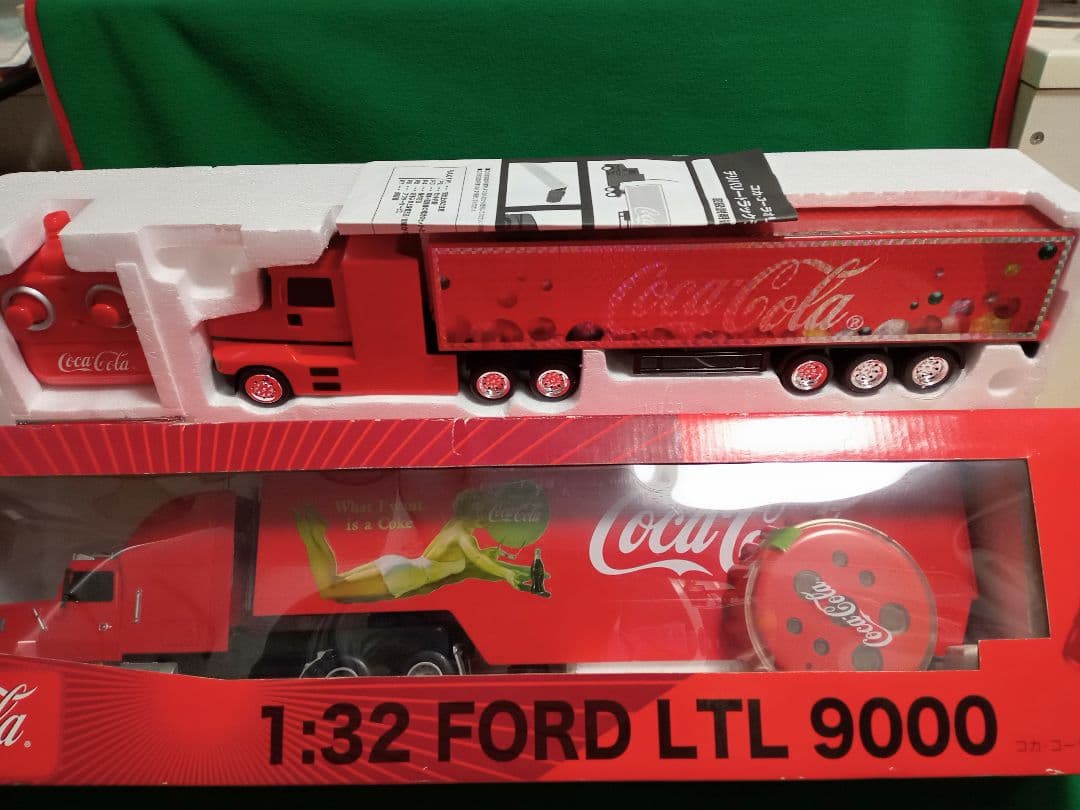 Coca-Cola トレーラー型トラック リモコン付き2台ジャンク品