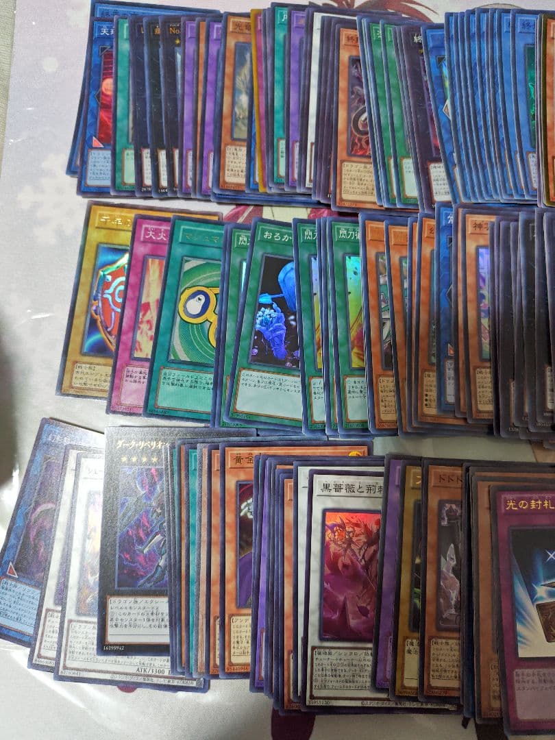 ね*こ様 遊戯王まとめ売り 整理 旧レリーフ、シク等多数