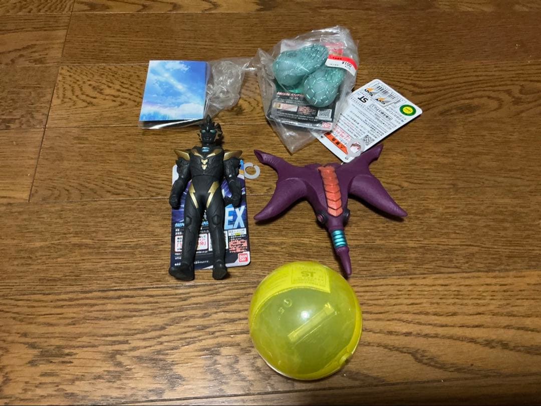 k*1様 【新品未使用】　ウルトラマンアーク　ソフビ他　色々セット　❸❶