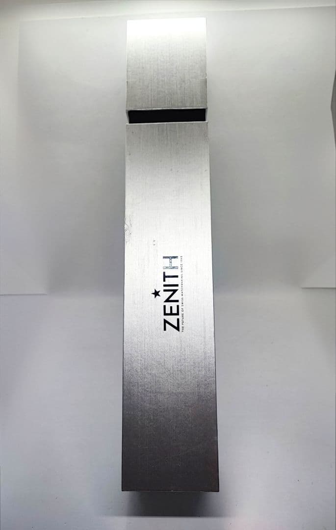 ①【肖戦／シャオジャン】《ZENITH》公式非売品ノベルティーポスター・ケース入