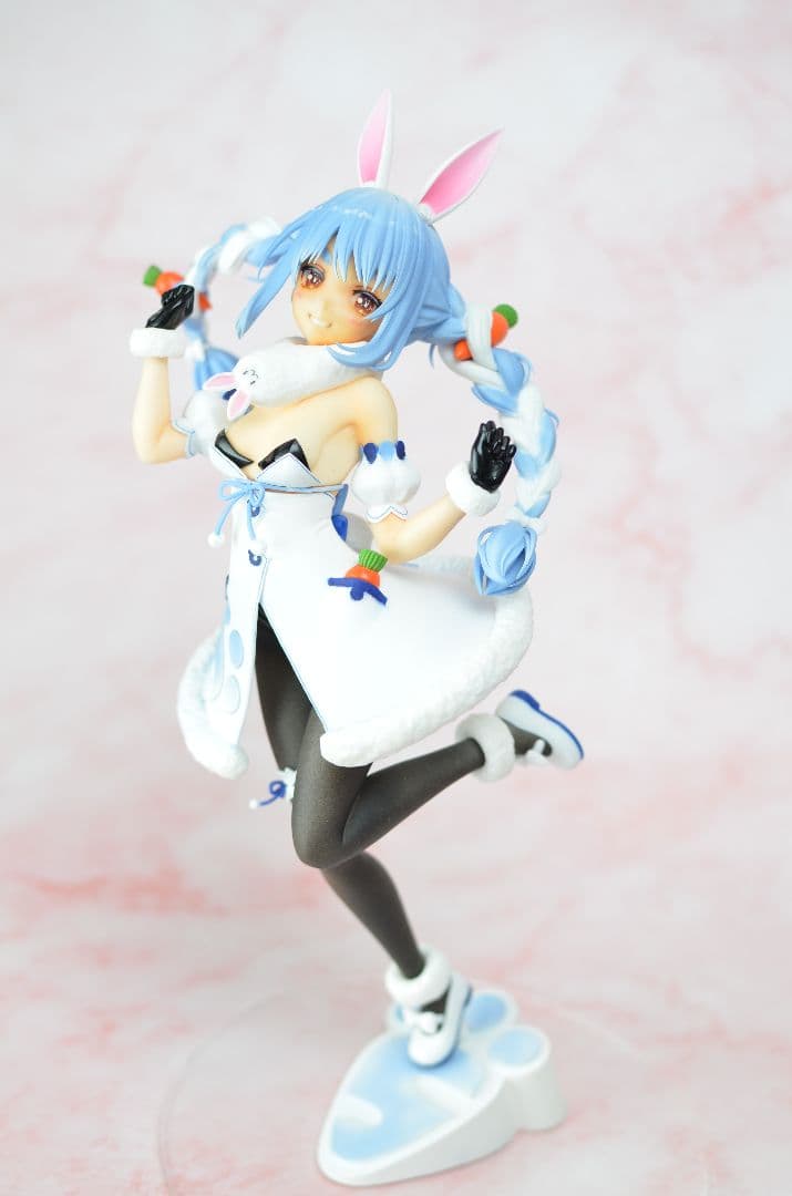 兎田ぺこら　ガレージキット完成品