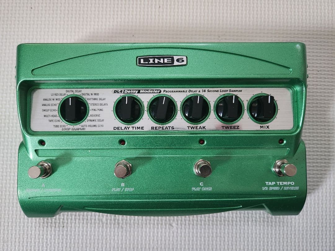LINE 6 DL4 Delay Modeler グリーン