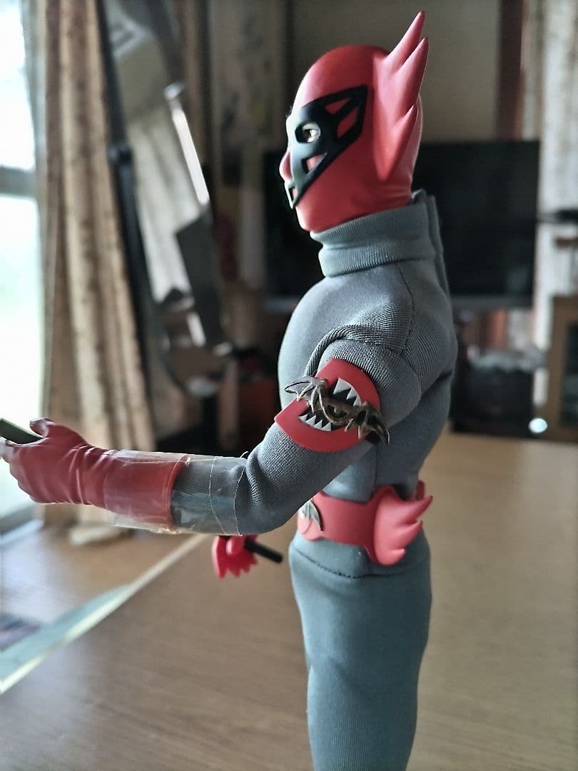 30センチメディコム　ＲＡＨアンドロイドマン　キカイダー　ダーク　薙刀付　リアル