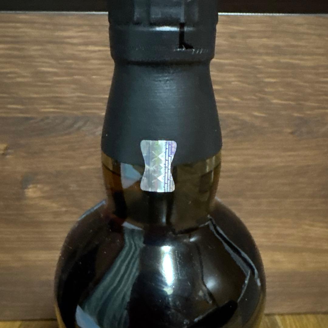 サントリー山崎18年　正規品　700ml 新品未開封箱付き