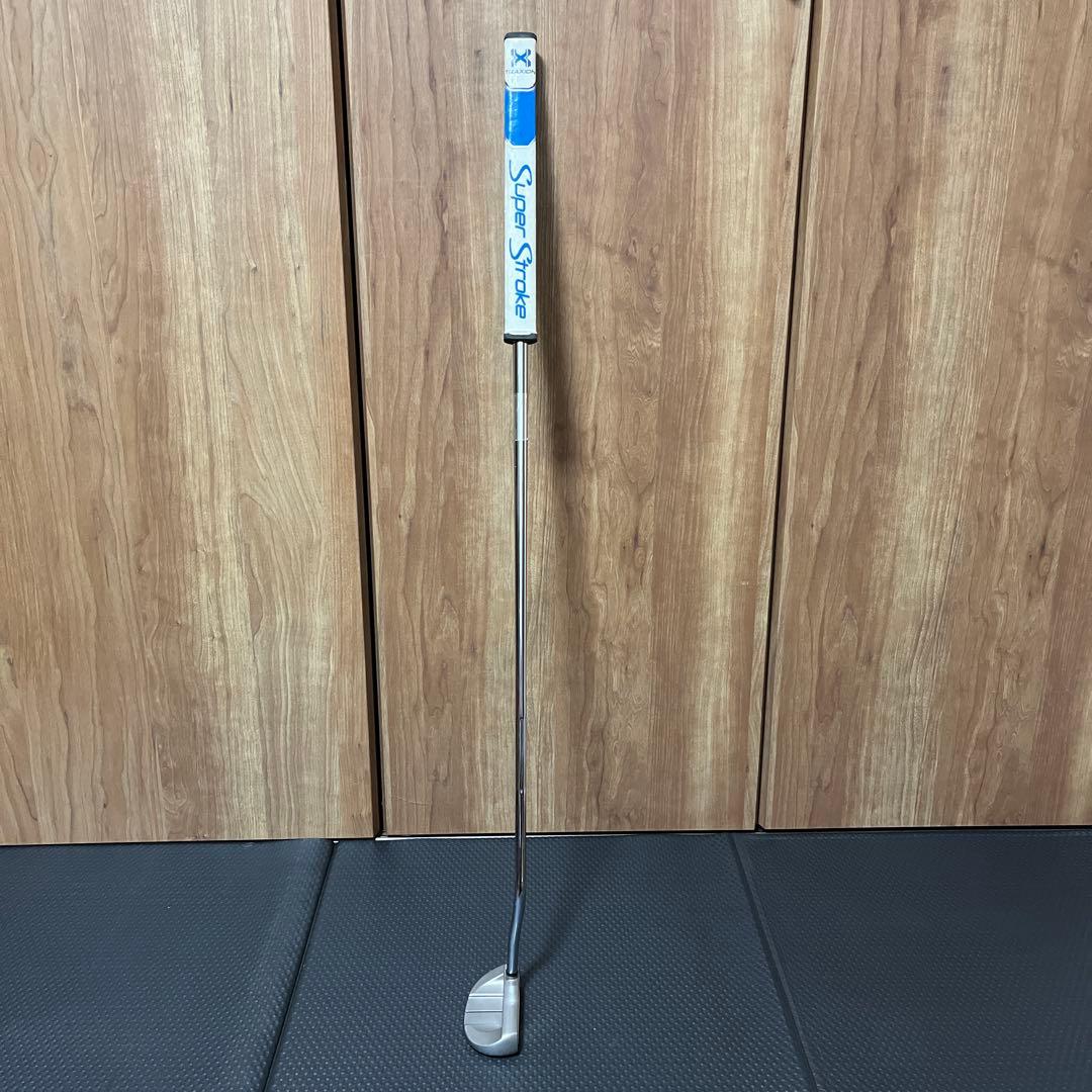 ODYSSEY WHITE HOT XG #5 パター