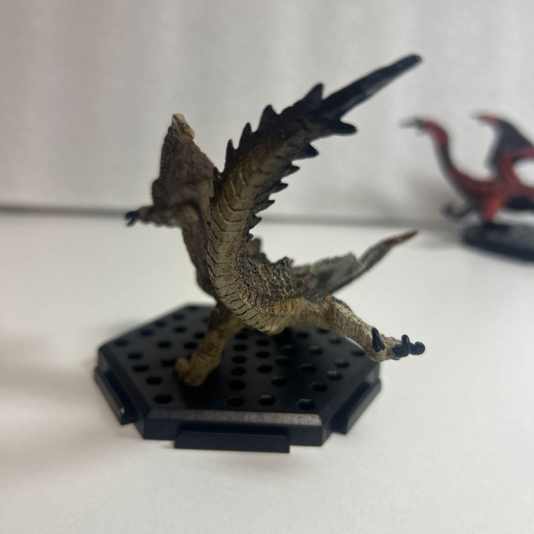 モンスターハンター　ティガレックス フィギュア　４種類