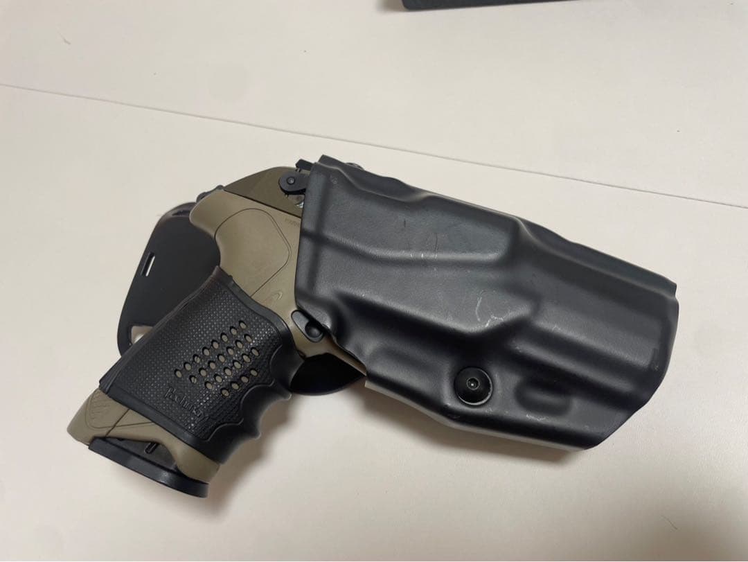 東京マルイ　Px4 カスタム　フォルスター付き