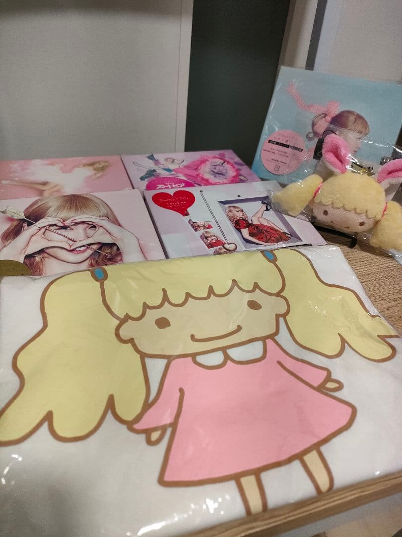 【売りつくし】Dream Ami【CD5点・非売品Tシャツ、クリーナー】