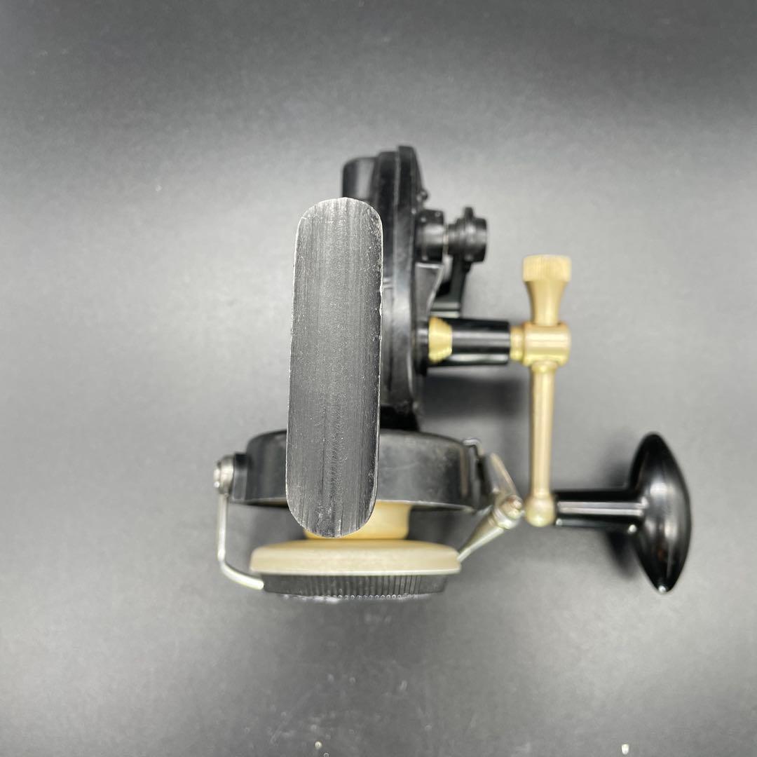 AIREX LARCHMONT MODEL2 オールドスピニングリールケース付