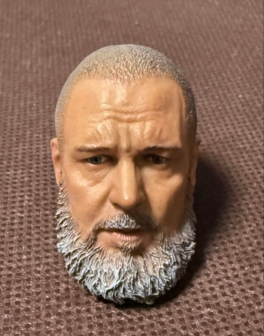 ホットトイズ エクスペンダブルズ バーニー 素体 ラッセル・クロウ 似