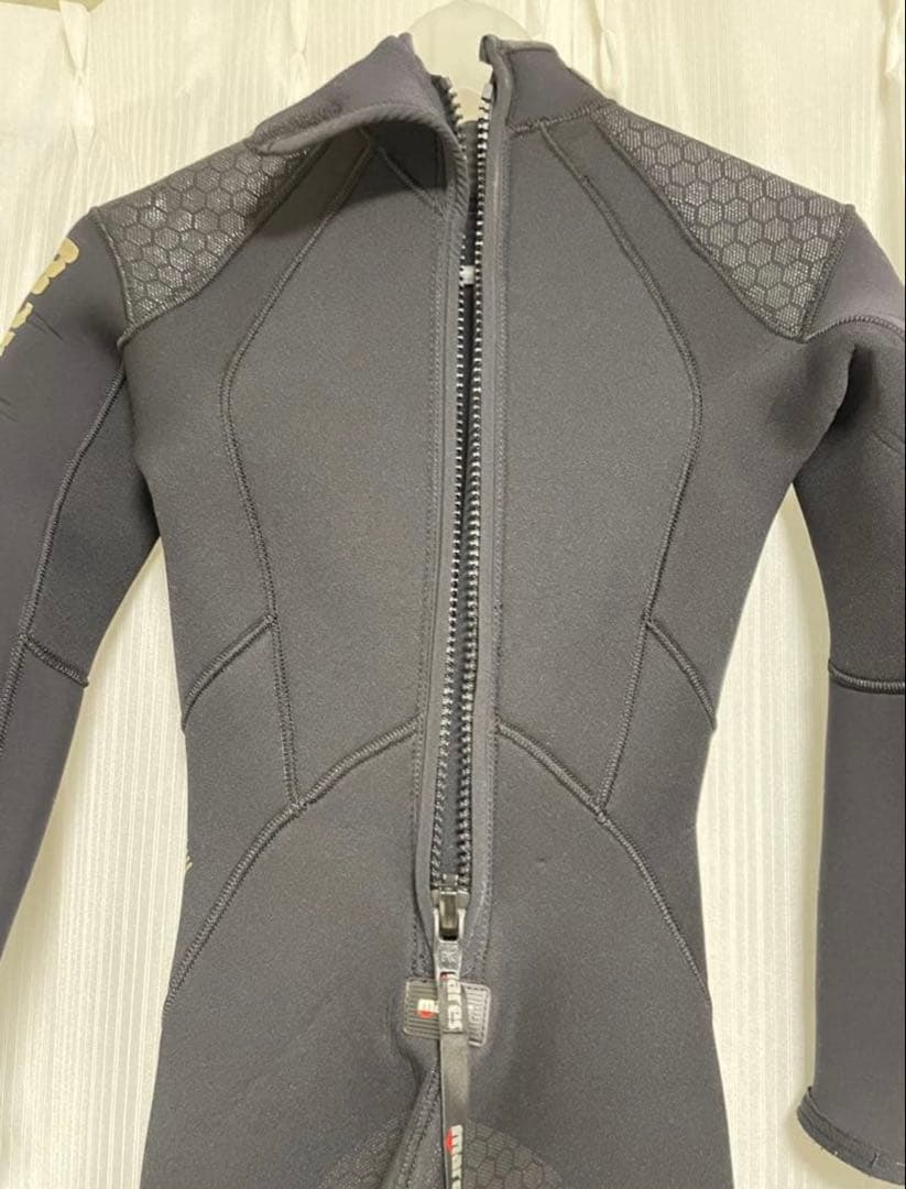 mares Rover 5.3 フルスーツ Sサイズ