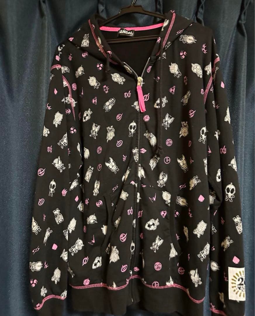 平成仮面ライダー20作品記念パーカー　Ｌサイズ