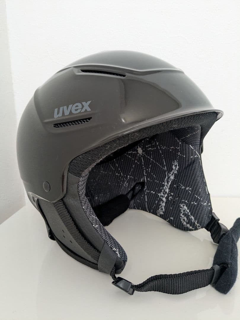 美品　uvex p1us junior ヘルメット 55〜59cm　ブラック