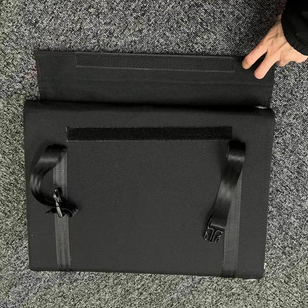 200W 折り畳みソーラーパネル MC4 IP67 防水 格安