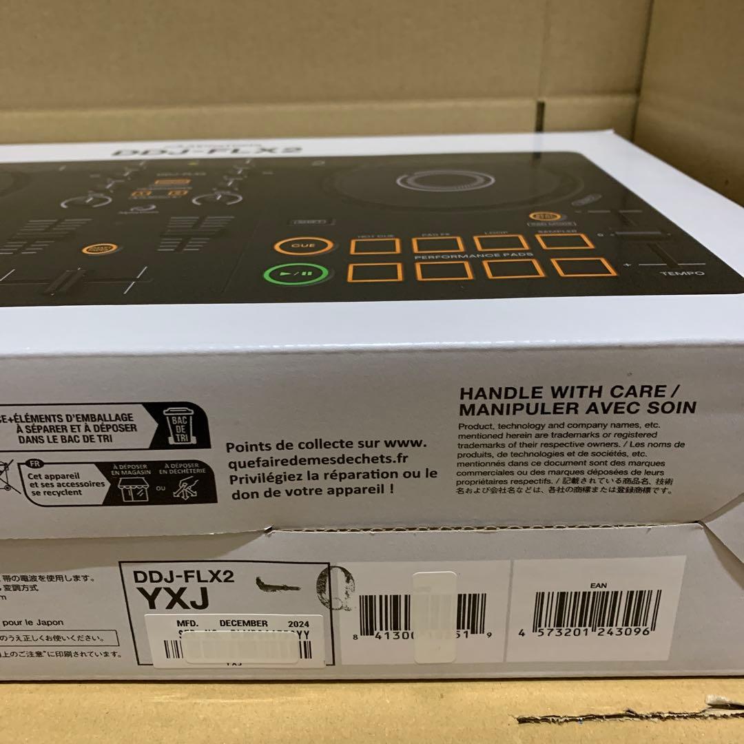 新品　AlphaThetaコンパクト DJコントローラー DDJ-FLX2