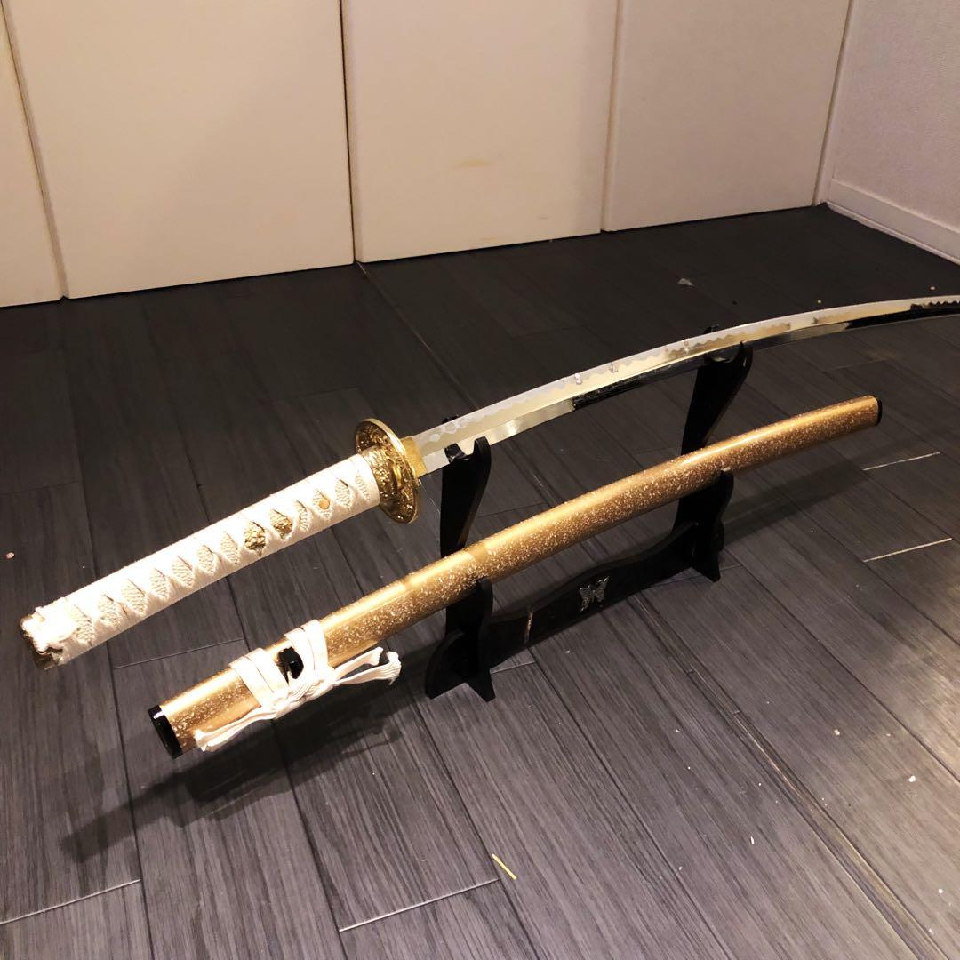 高級模造刀　白金拵え　太刀　本格模造刀