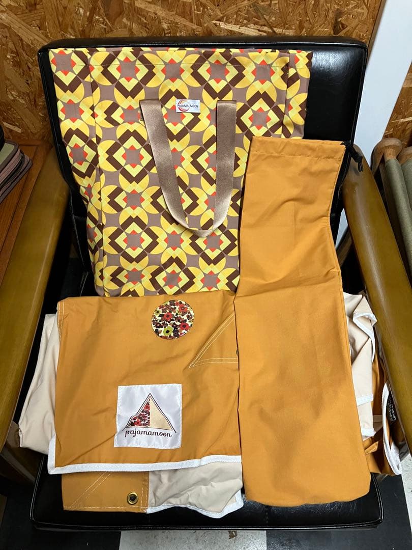 パジャマムーン　 カーサイドマルシェ（Mサイズ）ゴールド