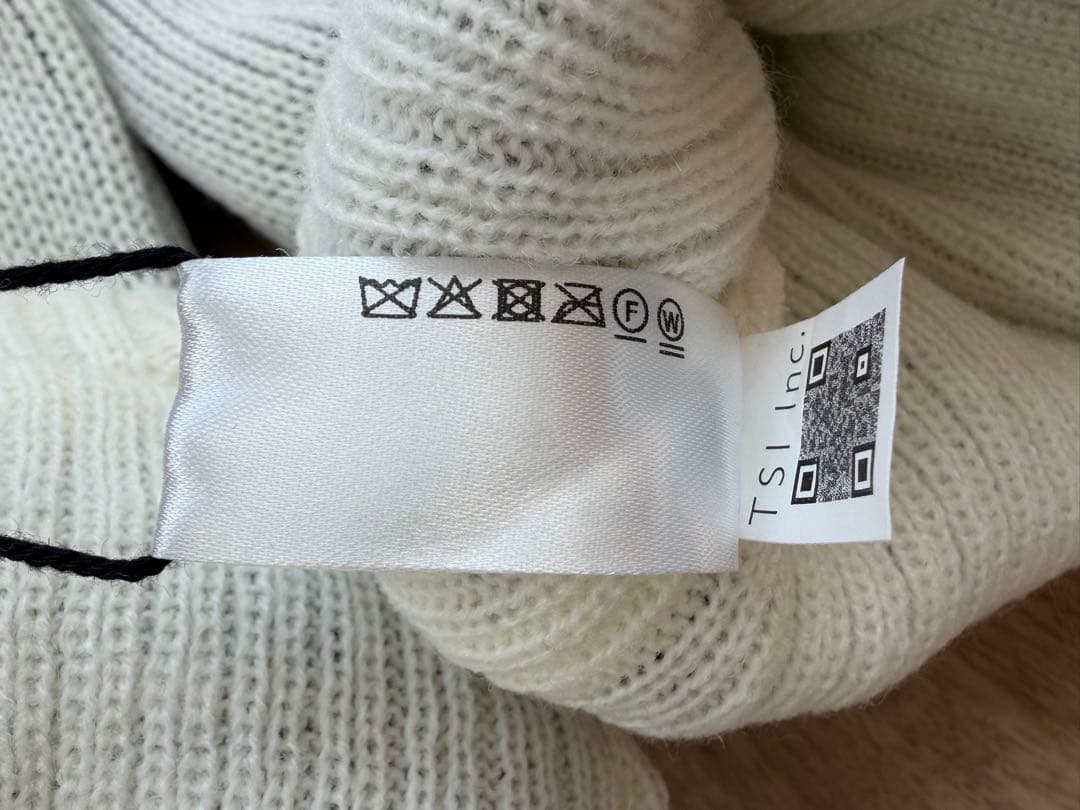 パーリーゲイツ 星マークつば付きニットレッグウォーマー　ホワイト