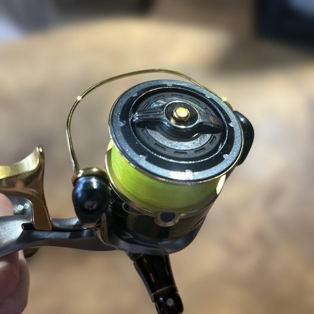 SHIMANO リール　デスピナ