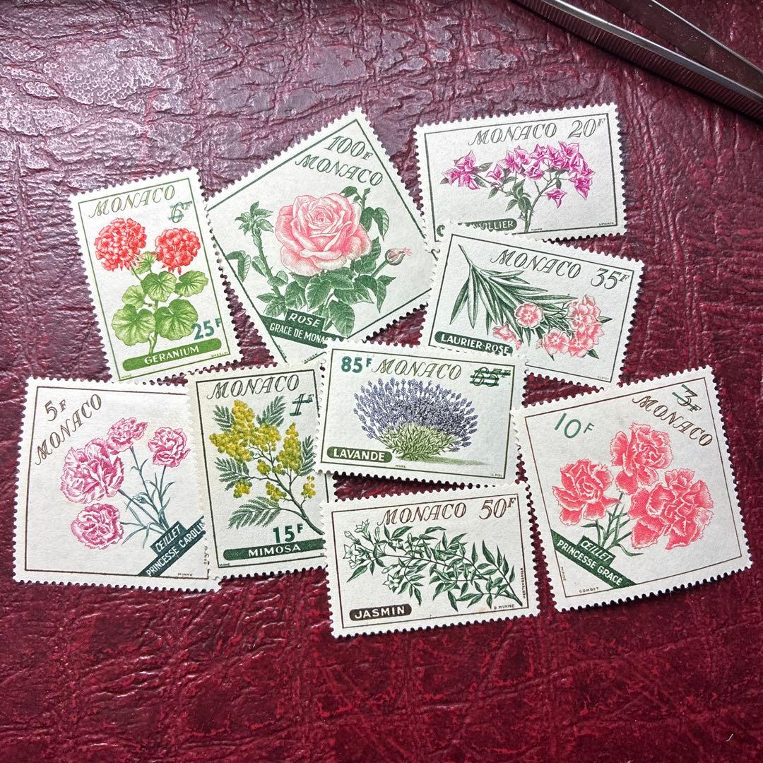 76925セール現品限　裏面小難有外国切手　モナコ発行植物9種揃凹版花
