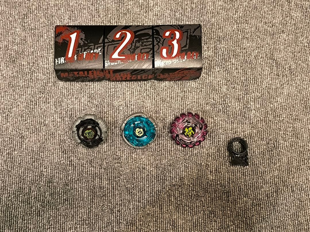 メタルファイトベイブレード 3個セット