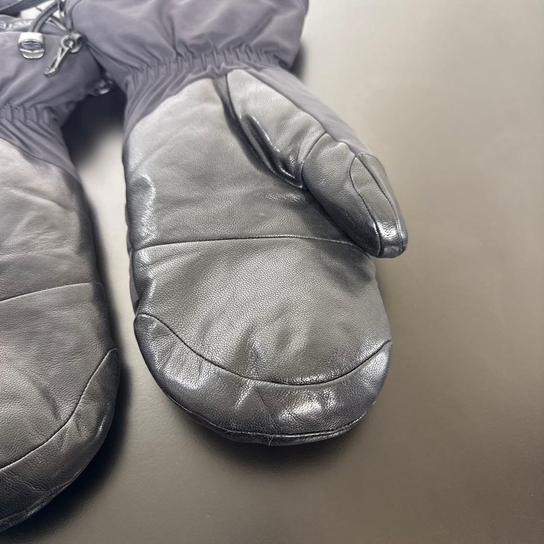 アークテリクス フィションSVミトン 黒 Mサイズ